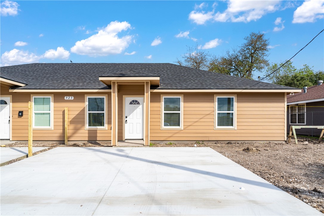923 Craig Street Corpus Christi TX 78404