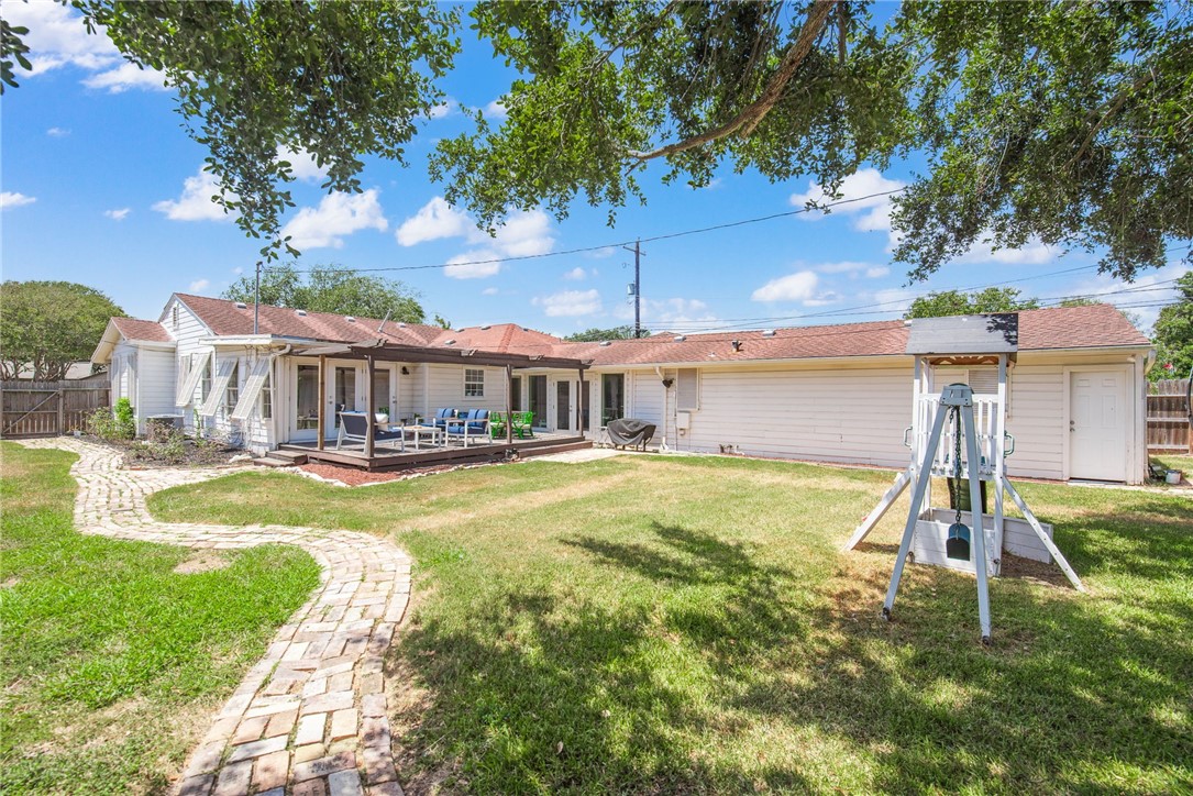 3302 Manitou Street Corpus Christi TX 78411