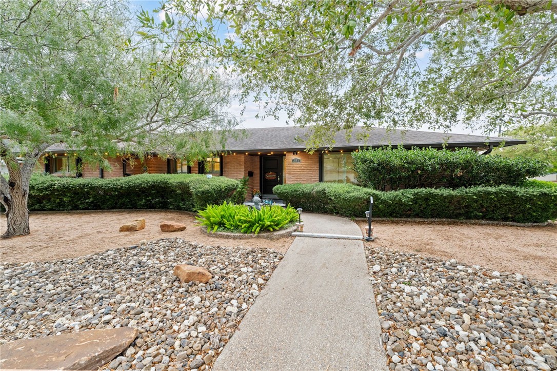 351 Troy Drive Corpus Christi TX 78412