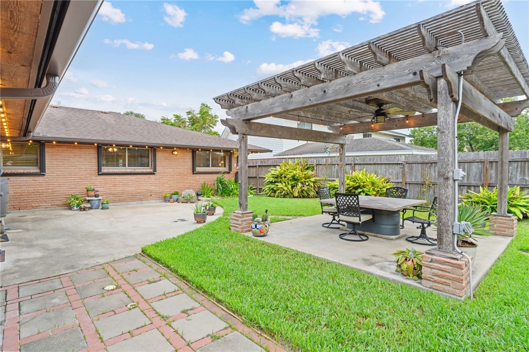 351 Troy Drive Corpus Christi TX 78412