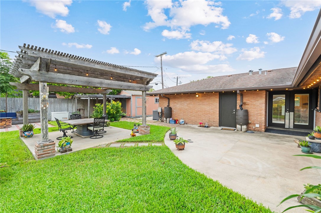 351 Troy Drive Corpus Christi TX 78412