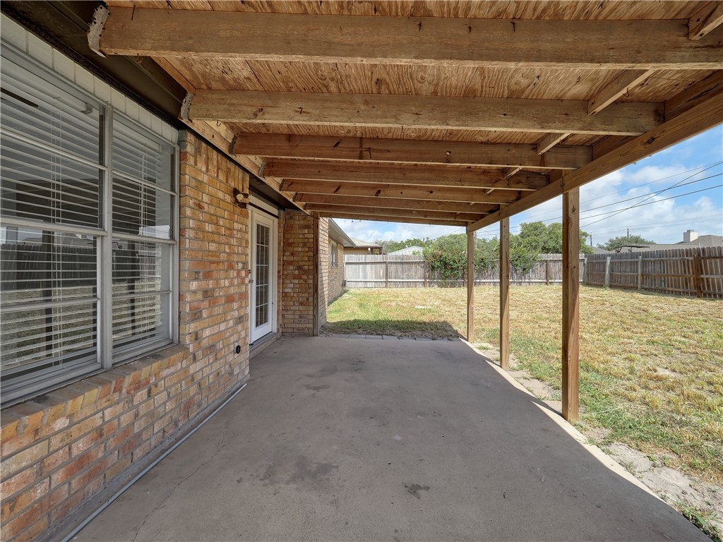 214 Portsmouth Drive Corpus Christi TX 78418