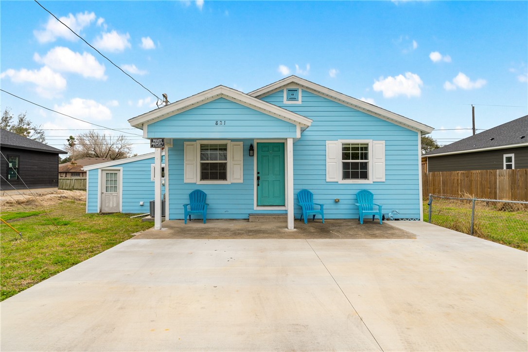 821 Rose Street Corpus Christi TX 78418