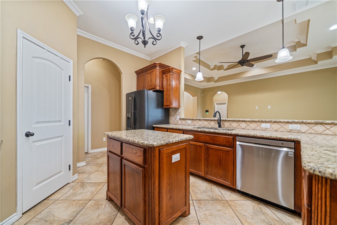 8250 Merlin Place Corpus Christi TX 78414