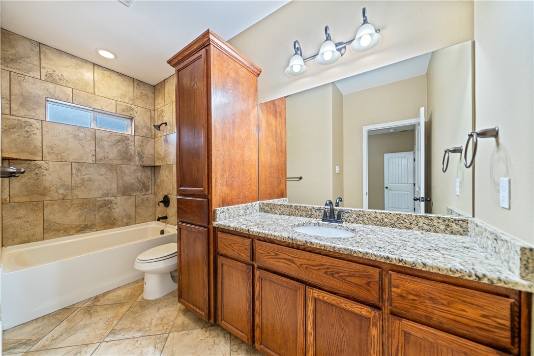 8250 Merlin Place Corpus Christi TX 78414