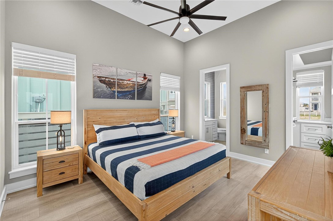 114 Barefoot Lane Port Aransas TX 78373