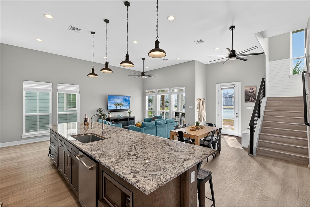 114 Barefoot Lane Port Aransas TX 78373