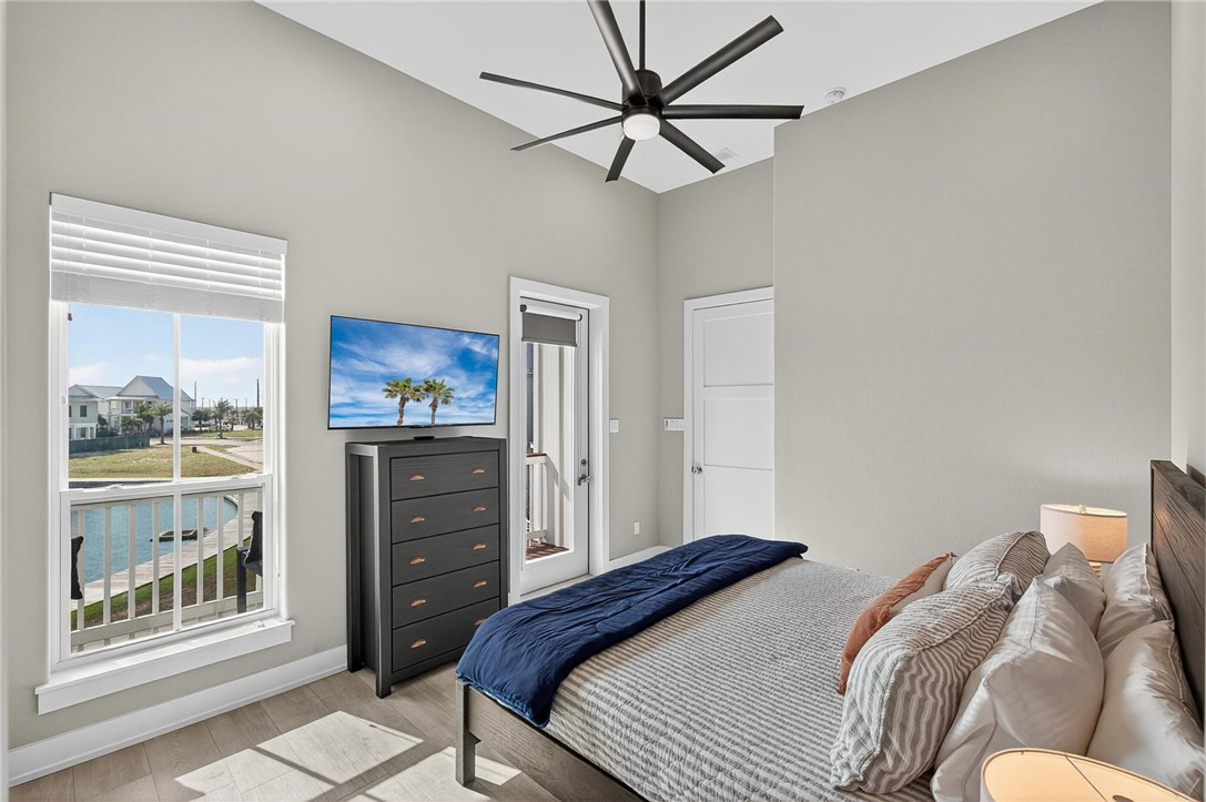 114 Barefoot Lane Port Aransas TX 78373