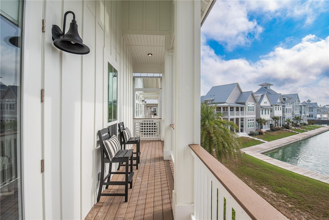 114 Barefoot Lane Port Aransas TX 78373