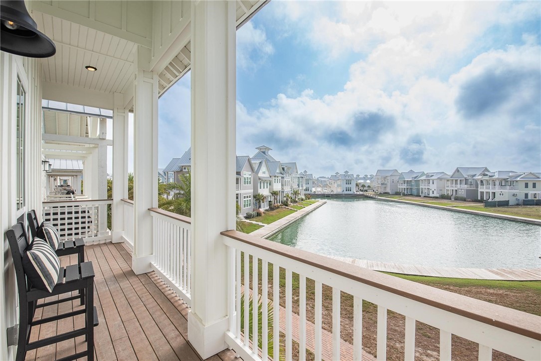114 Barefoot Lane Port Aransas TX 78373