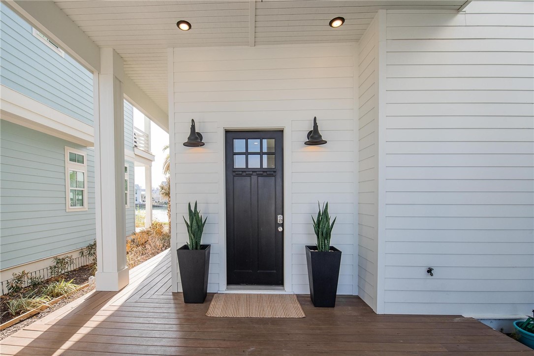 114 Barefoot Lane Port Aransas TX 78373