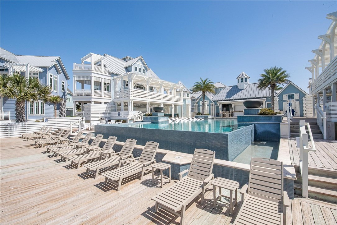 114 Barefoot Lane Port Aransas TX 78373