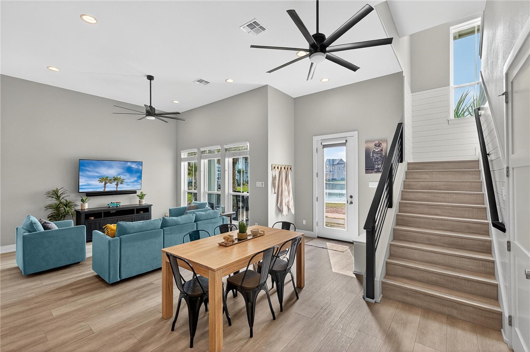 114 Barefoot Lane Port Aransas TX 78373