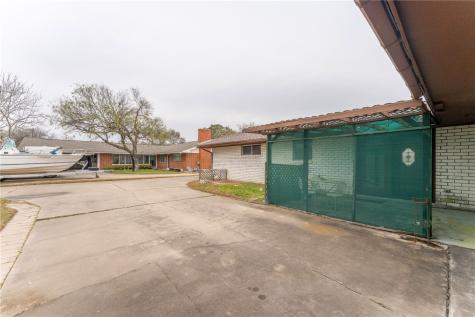 109 Granby Place Portland TX 78374