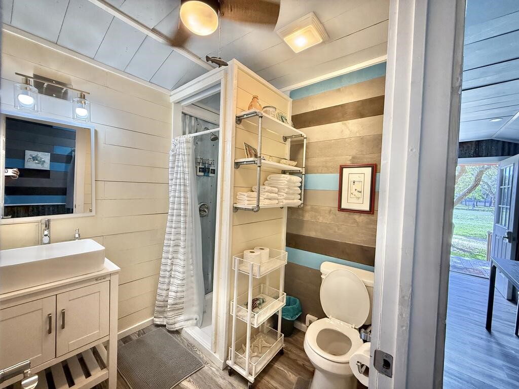 312 W 5th Street Rockport TX 78382