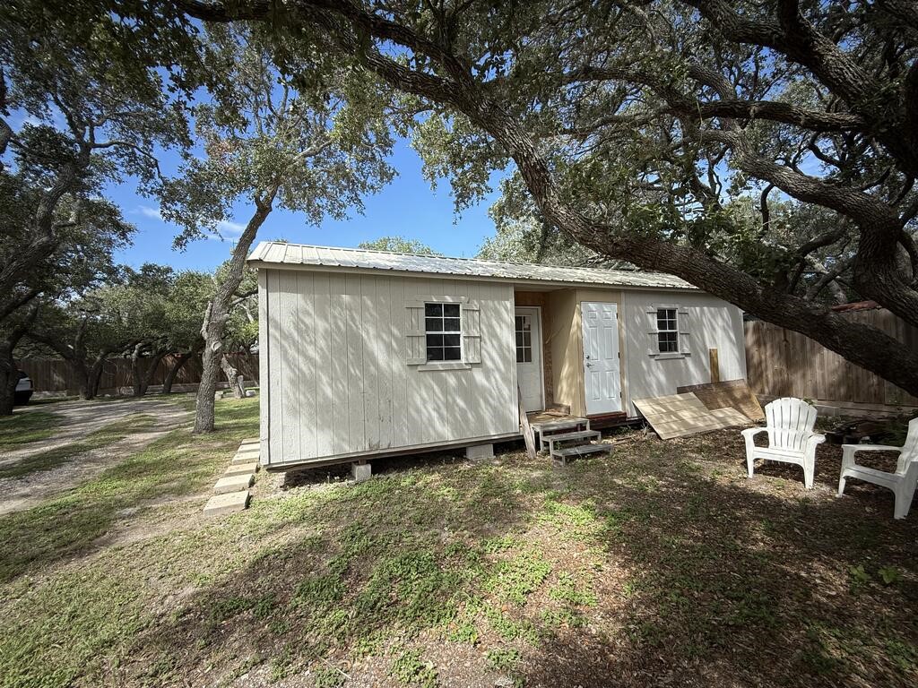 312 W 5th Street Rockport TX 78382