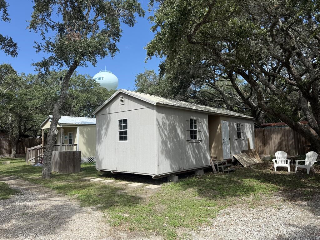 312 W 5th Street Rockport TX 78382