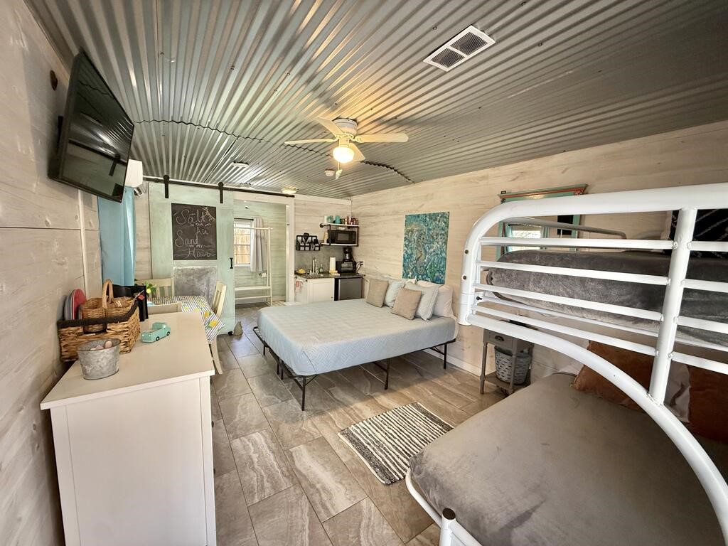 312 W 5th Street Rockport TX 78382