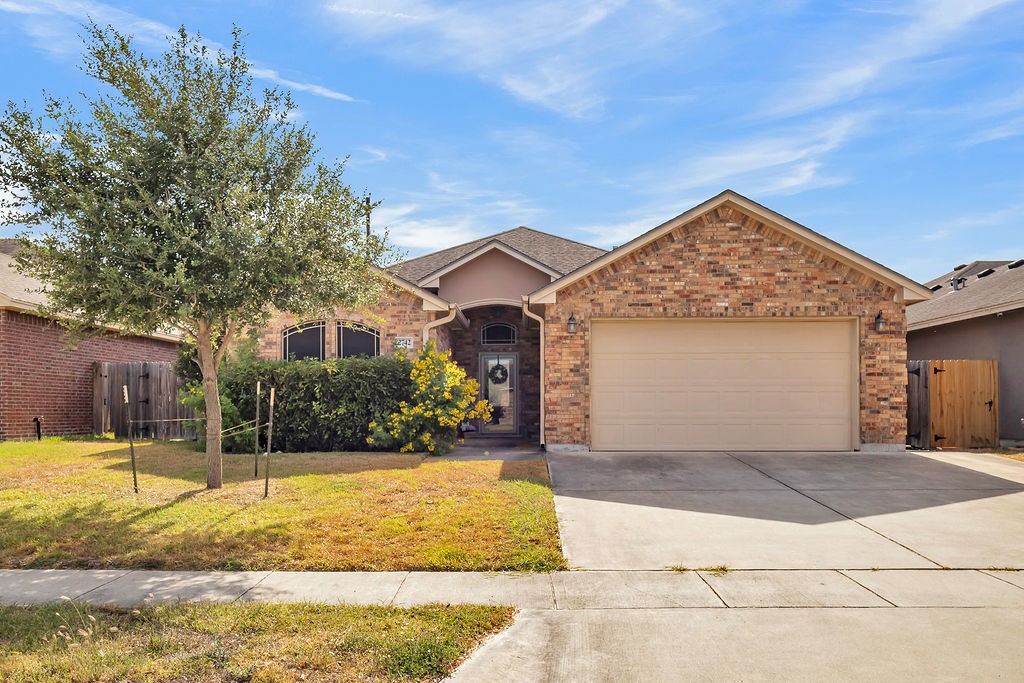 2742 Yeager Corpus Christi TX 78410