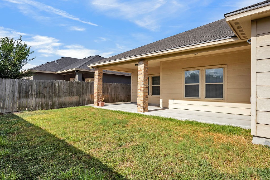 2742 Yeager Corpus Christi TX 78410