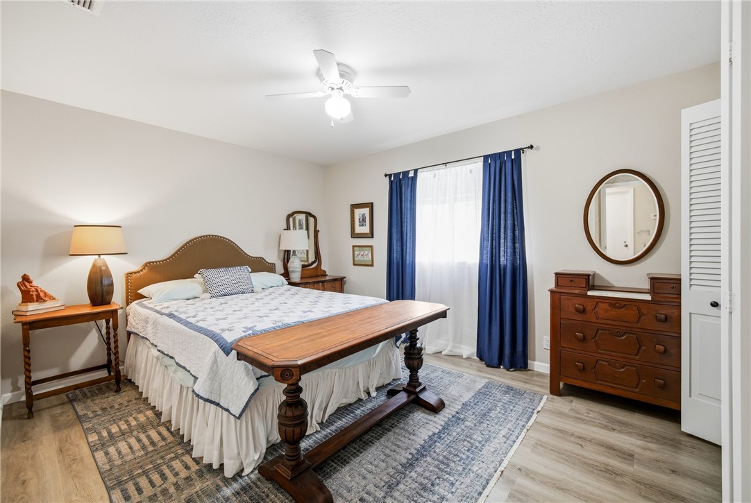 6417 Long Circle Corpus Christi TX 78413