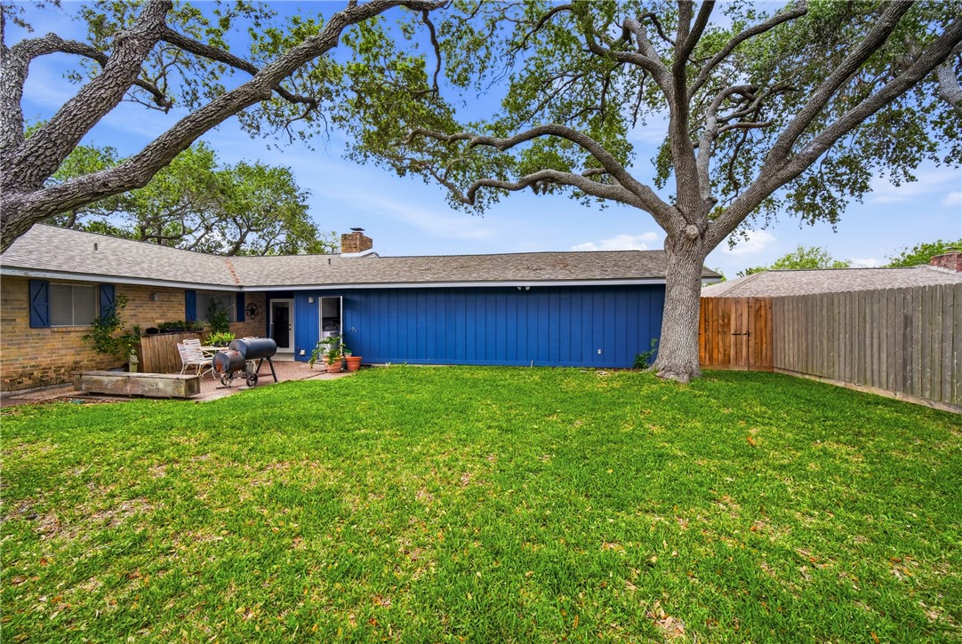 6417 Long Circle Corpus Christi TX 78413