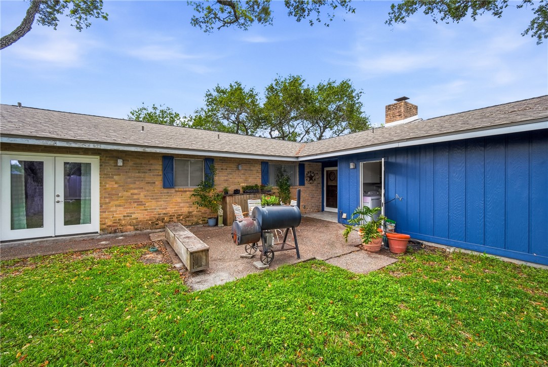 6417 Long Circle Corpus Christi TX 78413