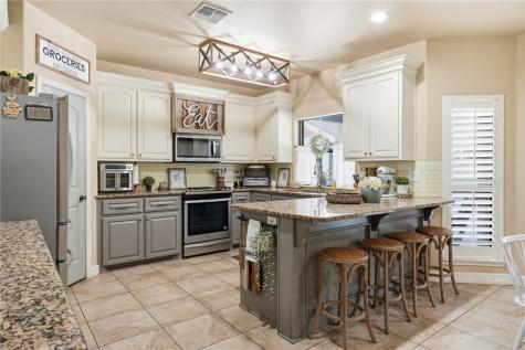202 Augusta Drive Portland TX 78374