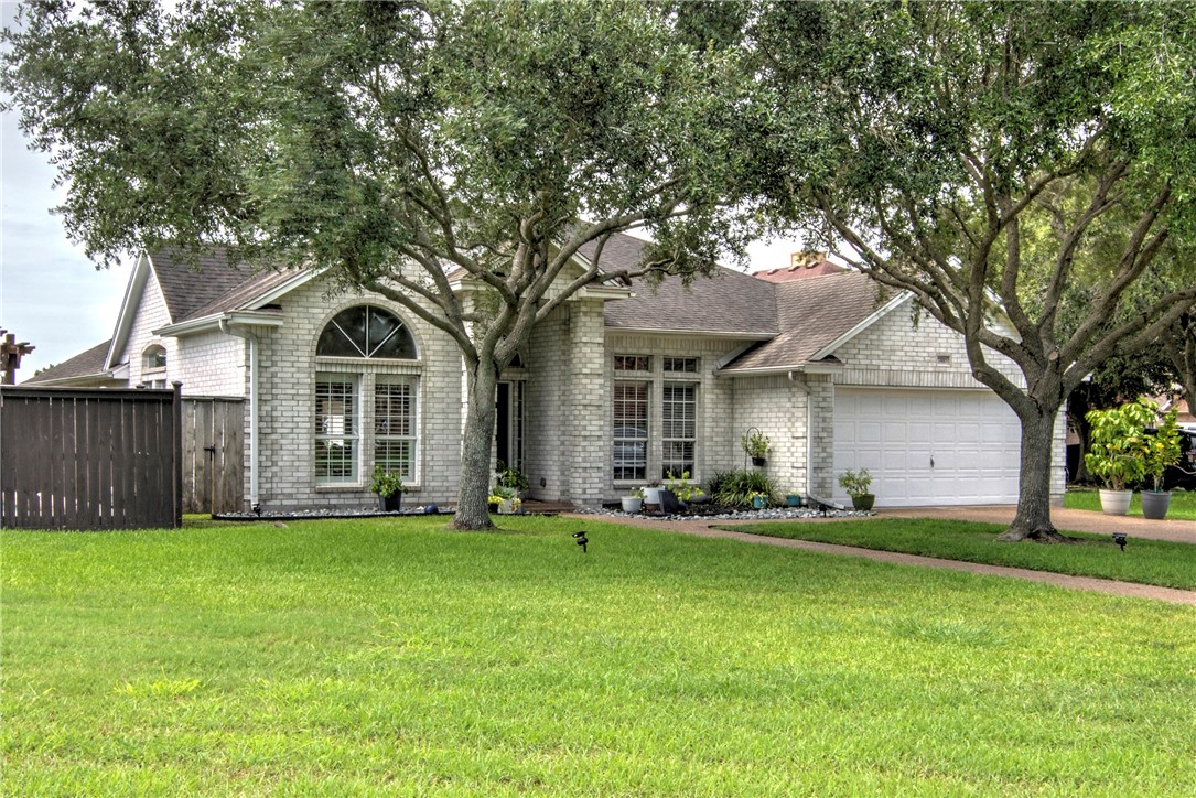7410 Lake Micala Drive Corpus Christi TX 78413
