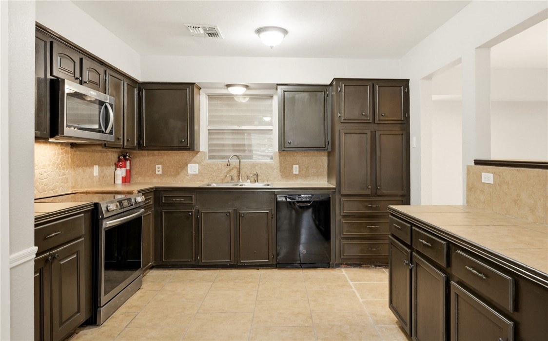 4165 Eagle Drive Corpus Christi TX 78413