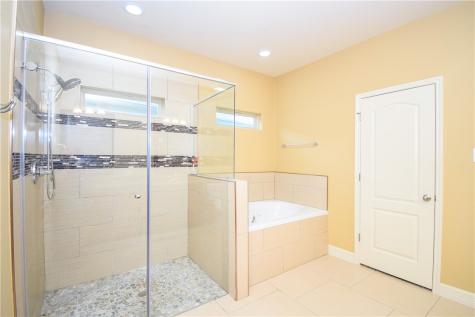 3010 Neches Drive Corpus Christi TX 78414