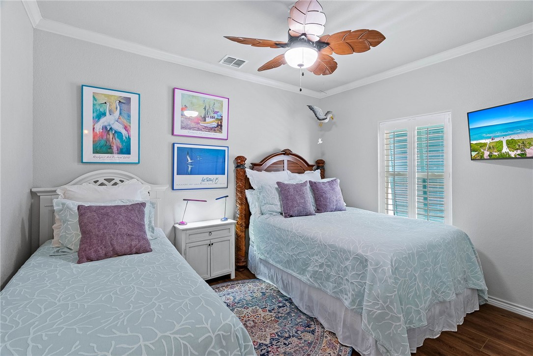 1528 S Magnolia Street Rockport TX 78382