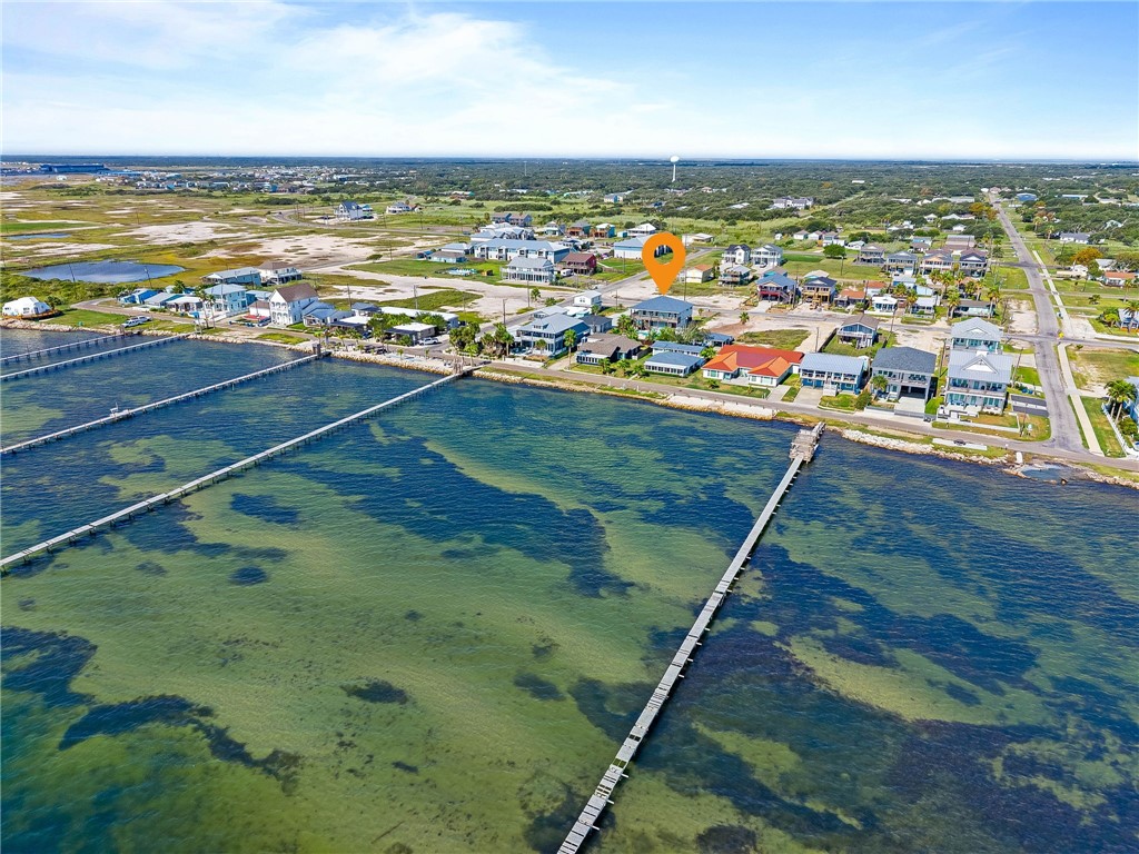1528 S Magnolia Street Rockport TX 78382