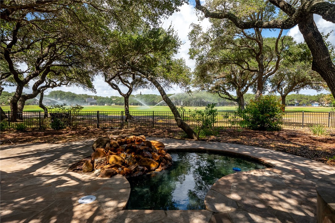 302 Cherry Hills Drive Rockport TX 78382