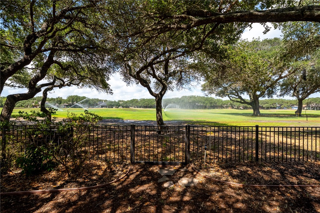 302 Cherry Hills Drive Rockport TX 78382