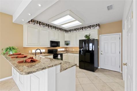 13704 Suntan Avenue Corpus Christi TX 78418