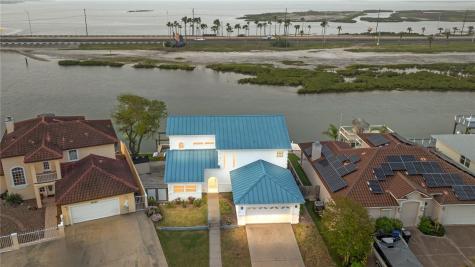 13704 Suntan Avenue Corpus Christi TX 78418