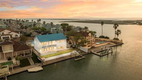 13704 Suntan Avenue Corpus Christi TX 78418
