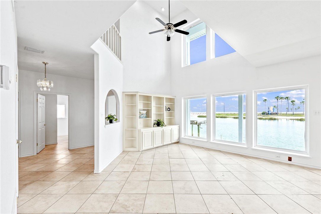 13704 Suntan Avenue Corpus Christi TX 78418
