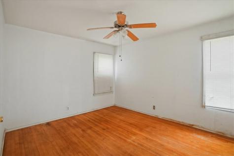 3633 Chestnut Street Corpus Christi TX 78411