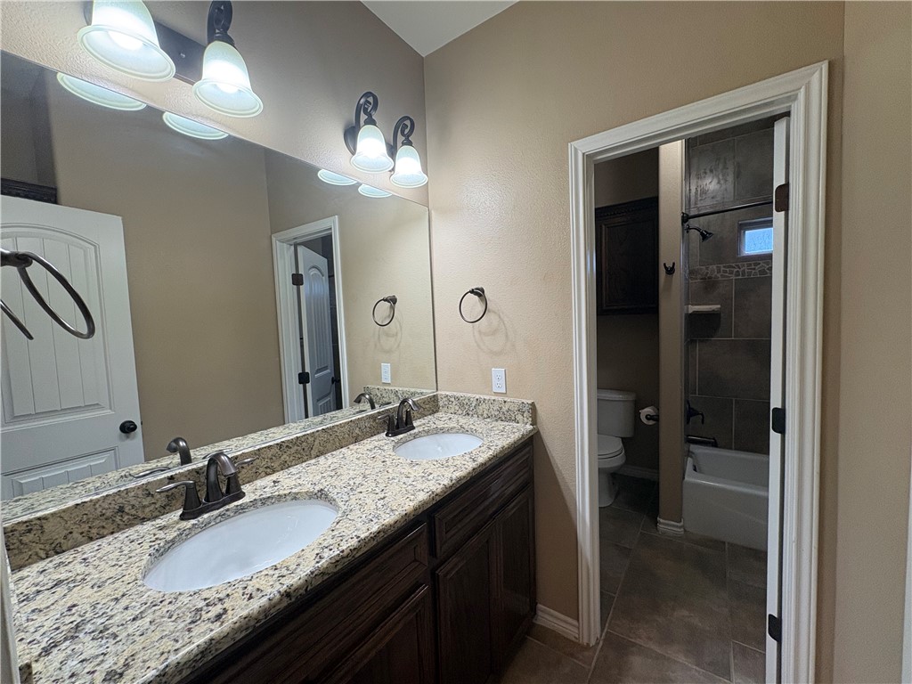 6805 Sir Moses Place Corpus Christi TX 78414