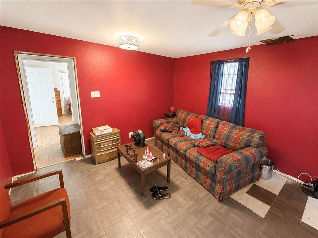 4613 Valdez Drive Corpus Christi TX 78416