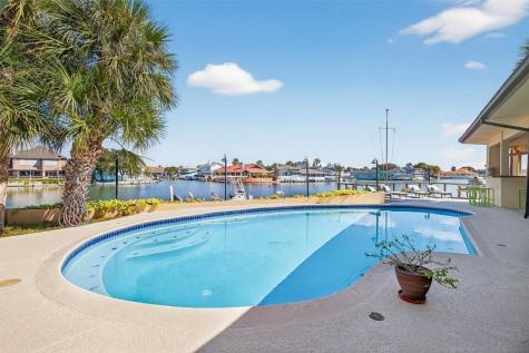 2303 Edgewater Court Rockport TX 78382