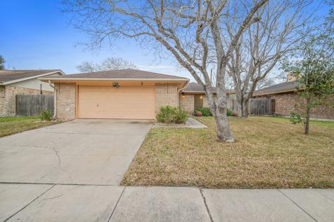11918 Black Peak Drive Corpus Christi TX 78410