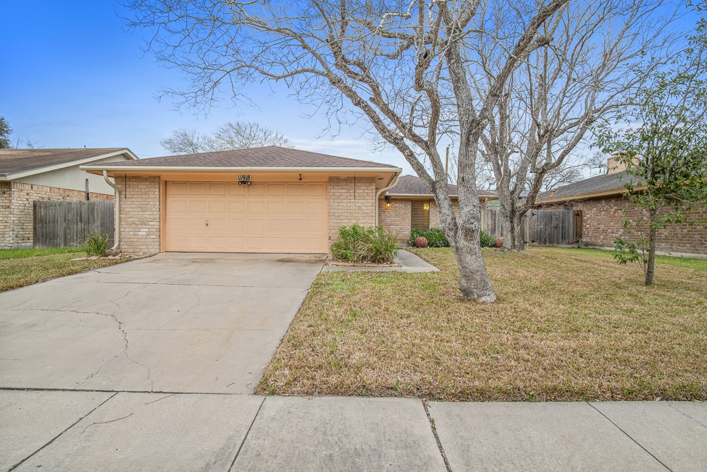 11918 Black Peak Drive Corpus Christi TX 78410
