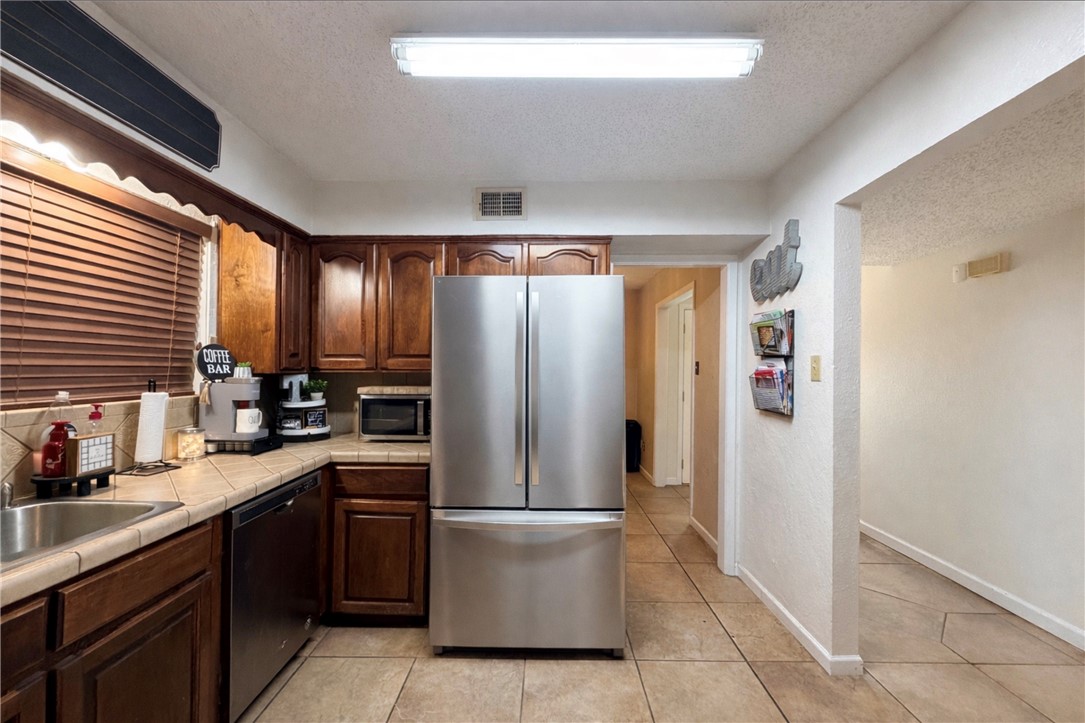 11926 Blueridge Moutains Drive Corpus Christi TX 78410