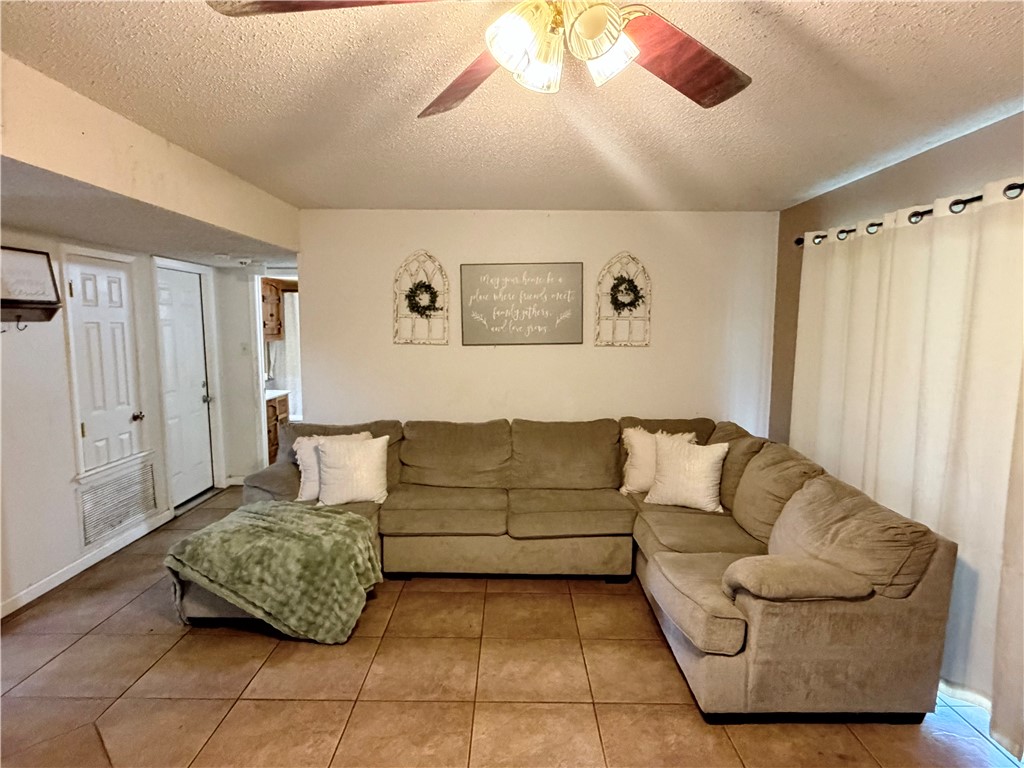 11926 Blueridge Moutains Drive Corpus Christi TX 78410