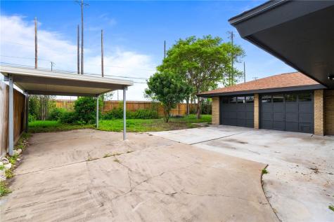 1025 Monette Drive Corpus Christi TX 78412