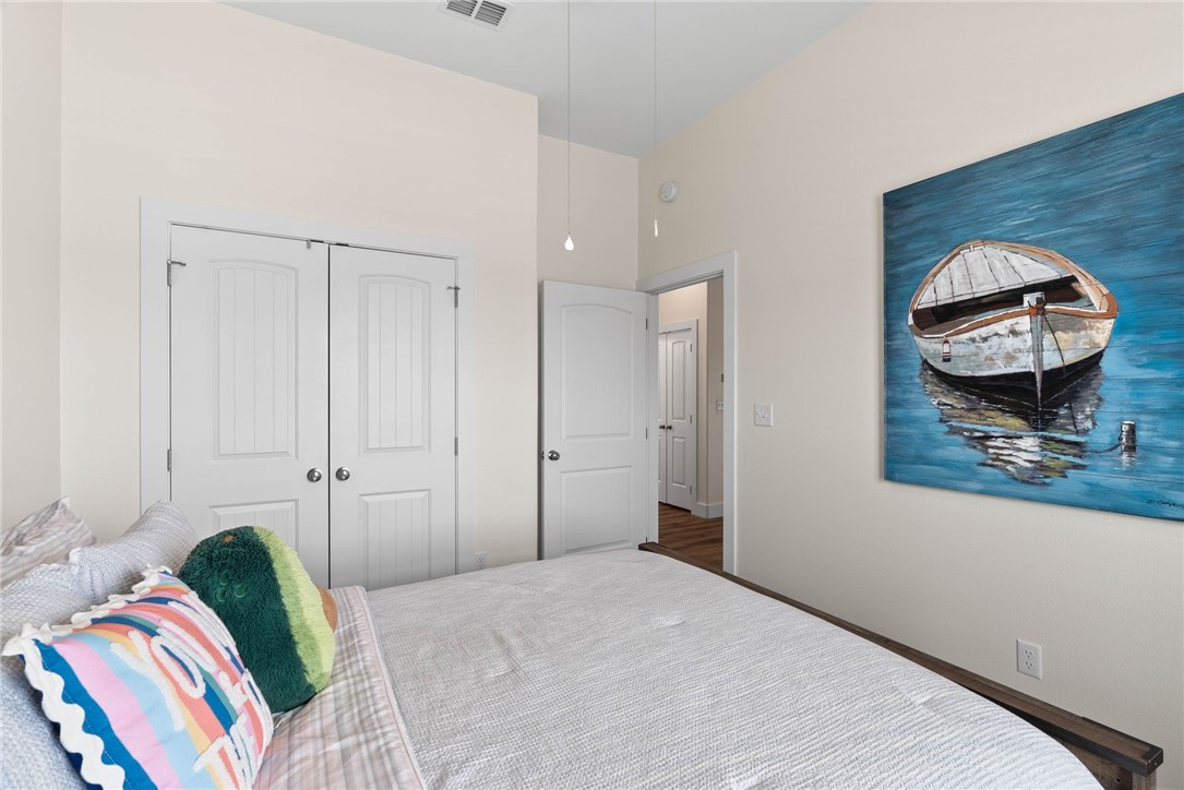 175 Paradise Drive Rockport TX 78382