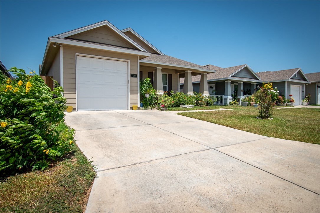 7426 Russ Corpus Christi TX 78414